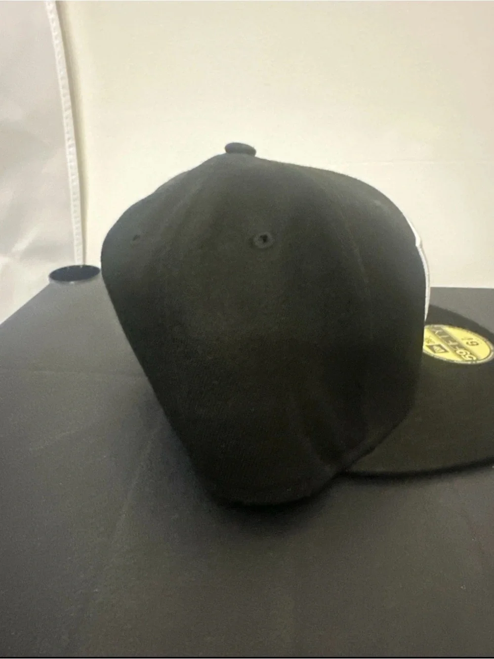 New Era Black Raiders Fitted 59FIFTY Youth 6 7/8 Hat